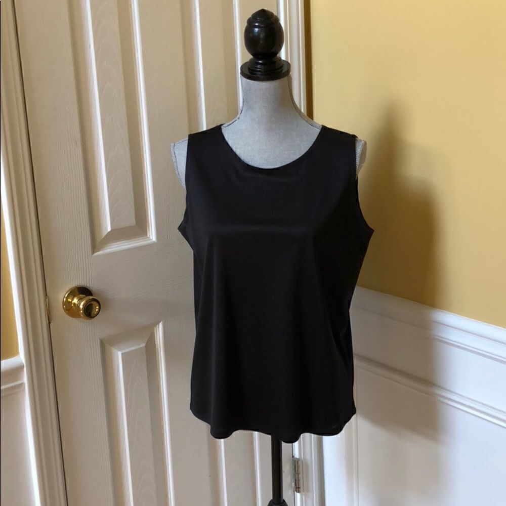 Black Tank  